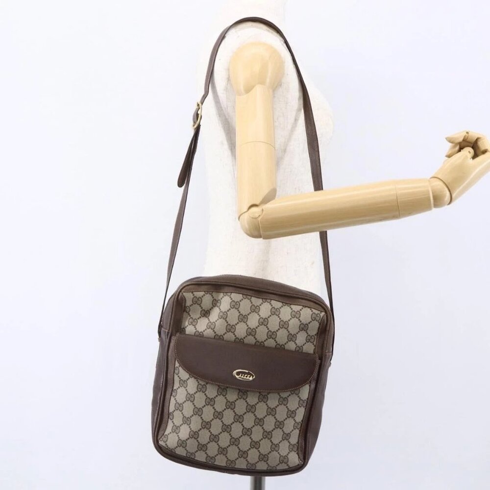 GUCCI GG Supreme Shoulder Bag PVC Beige Gold